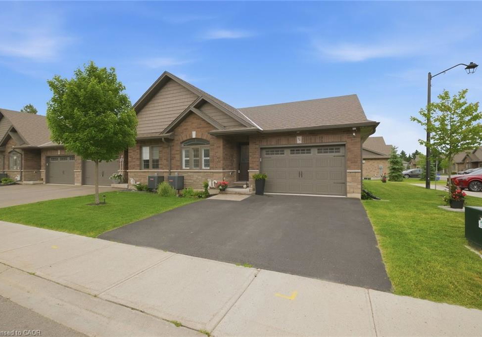 29-schuyler-street-paris-ontario-40835562