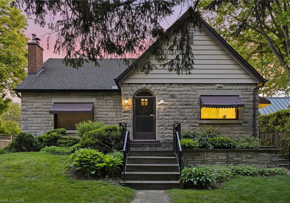 12-parkview-row-dundas-ontario-40835583
