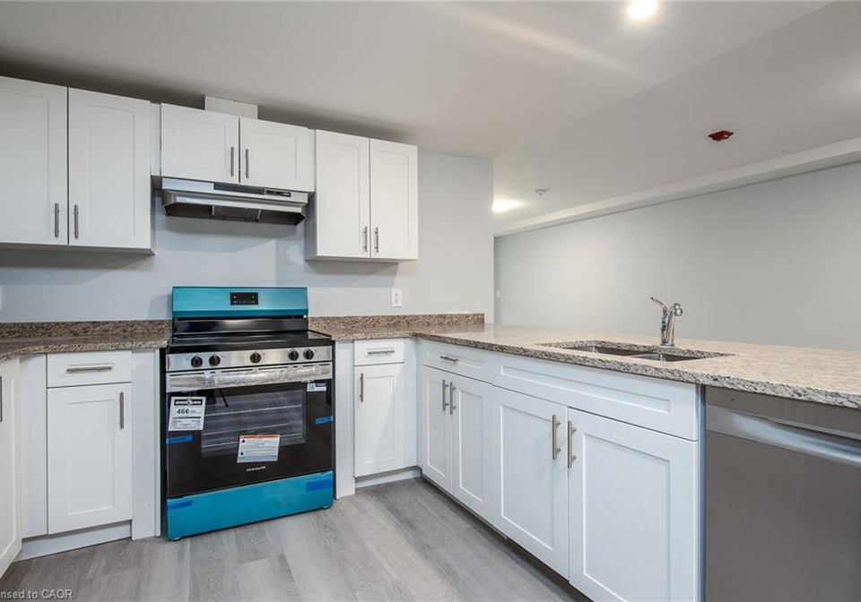 10-queen-street-st-thomas-ontario-40835599