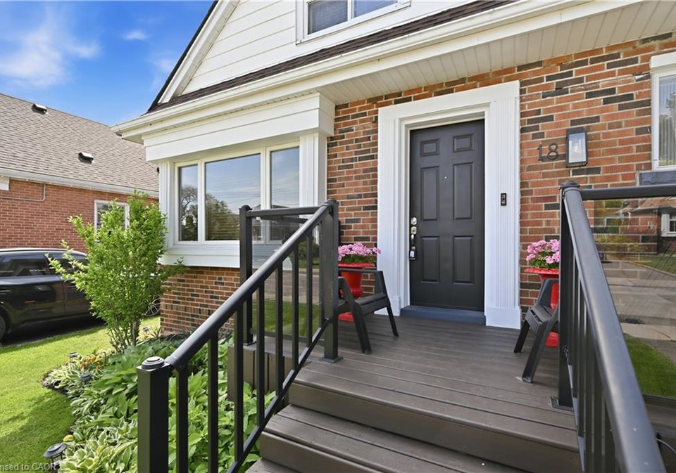18-ipswich-place-hamilton-ontario-40835614