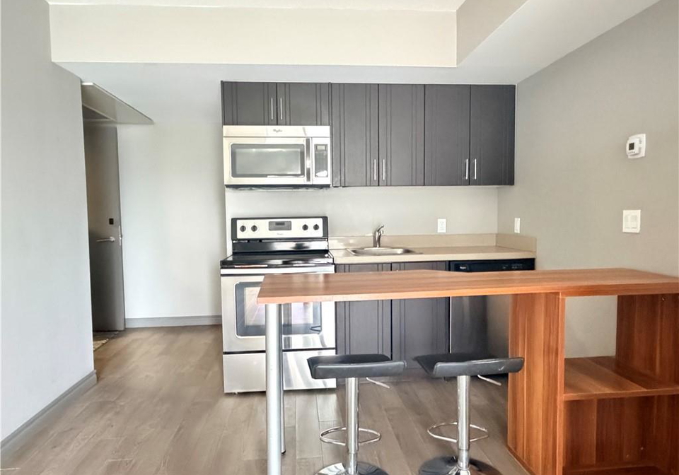 321-spruce-street-waterloo-ontario-40835641