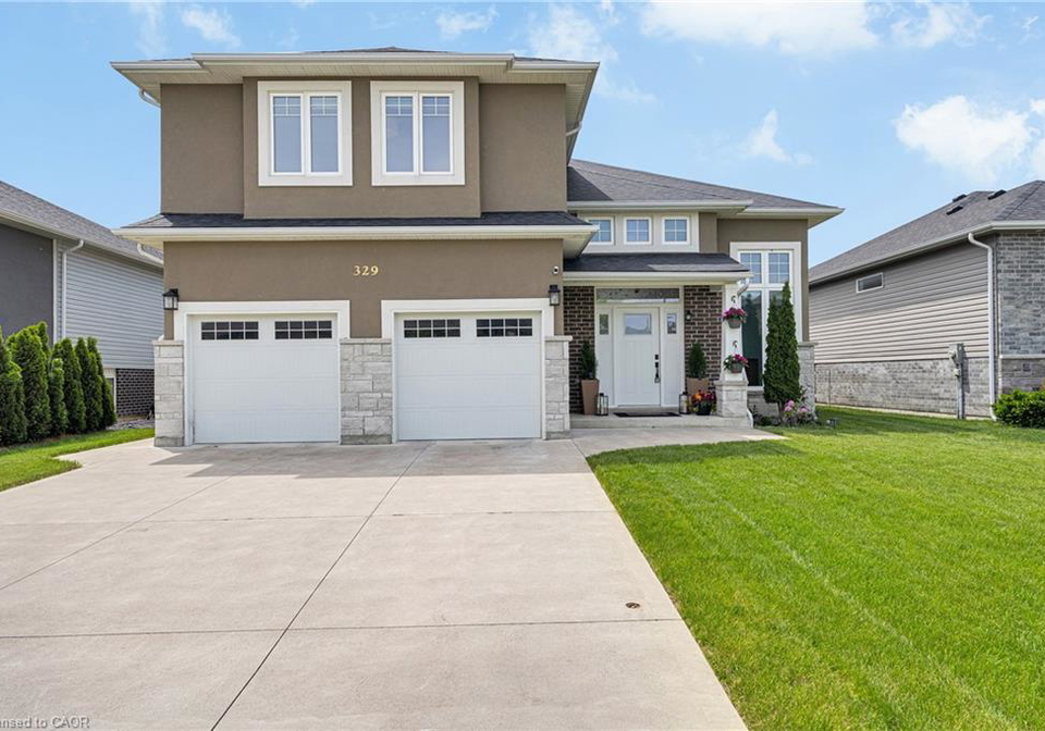 329-patten-crescent-amherstburg-ontario-40835668