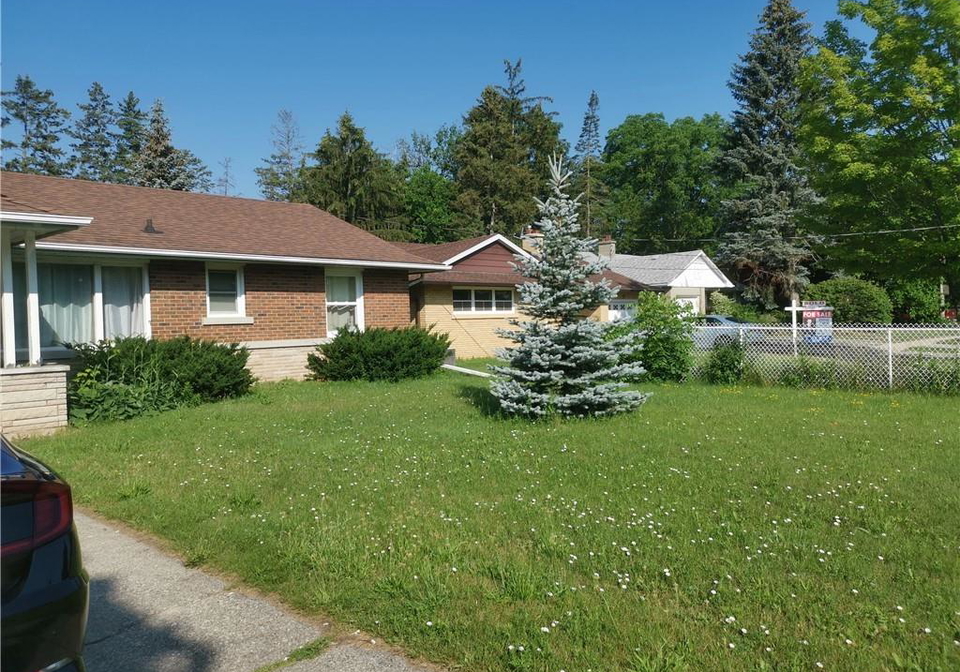 19-hahn-place-kitchener-ontario-40835690