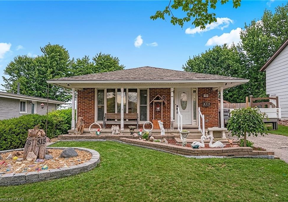 515-strasburg-road-kitchener-ontario-40835709