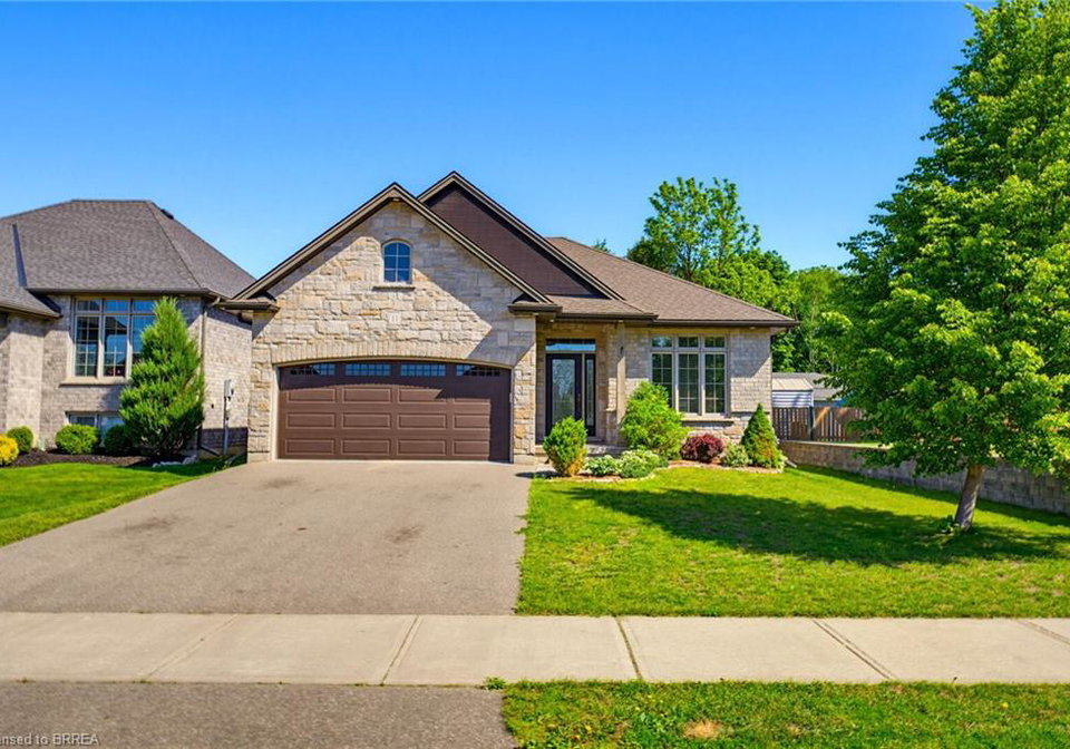 11-cottonwood-street-waterford-ontario-40835716