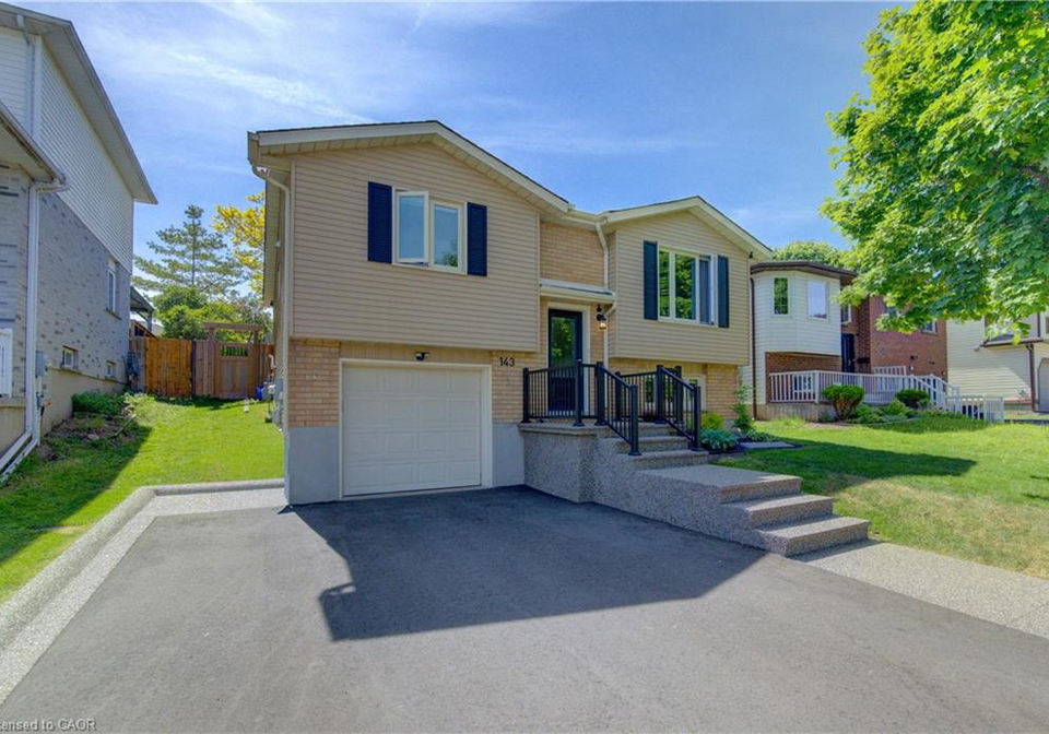 143-dawn-crescent-cambridge-ontario-40835729