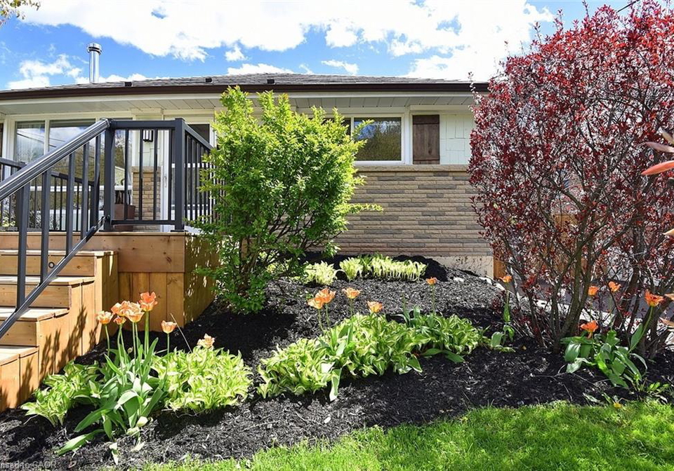 9-marion-crescent-dundas-ontario-40835739