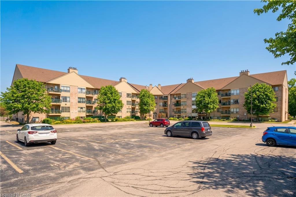 15-hofstetter-avenue-kitchener-ontario-40835754