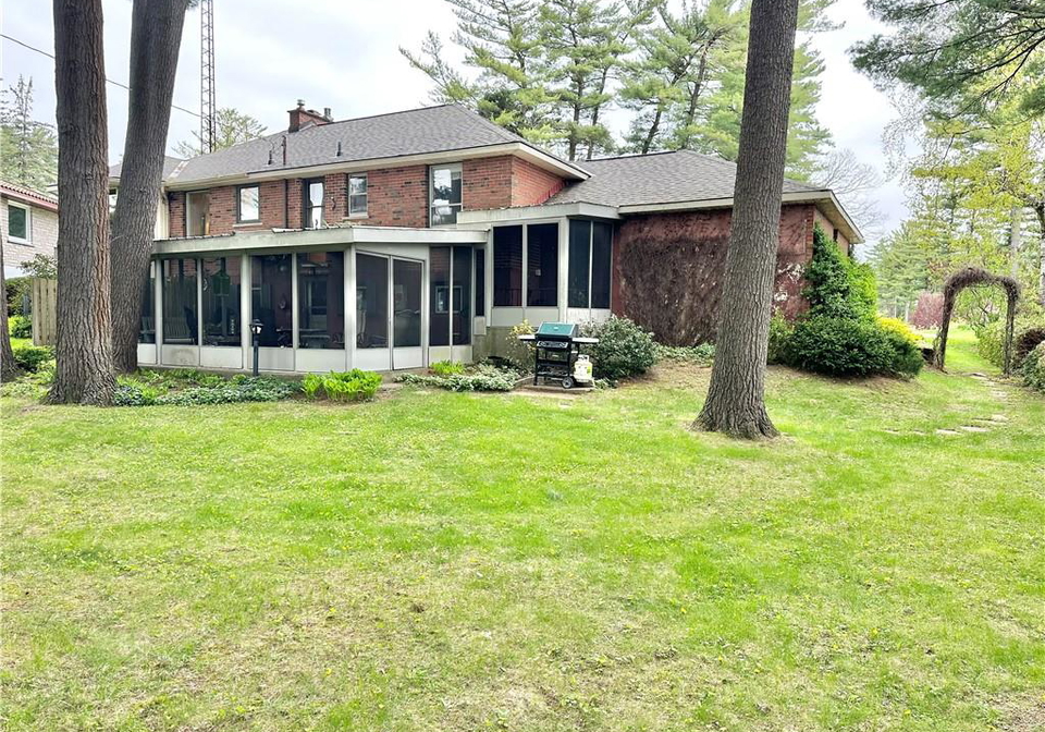 60-smith-avenue-delhi-ontario-40835786