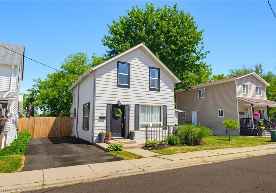93-patterson-street-simcoe-ontario-40835797