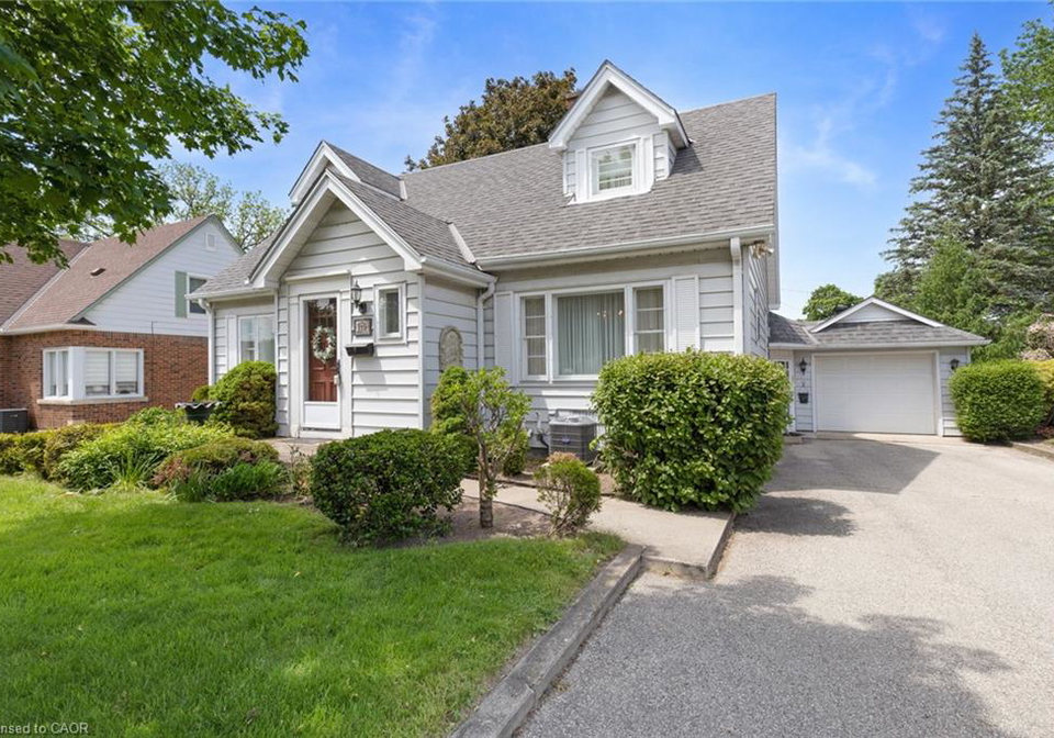 119-church-street-e-delhi-ontario-40835801