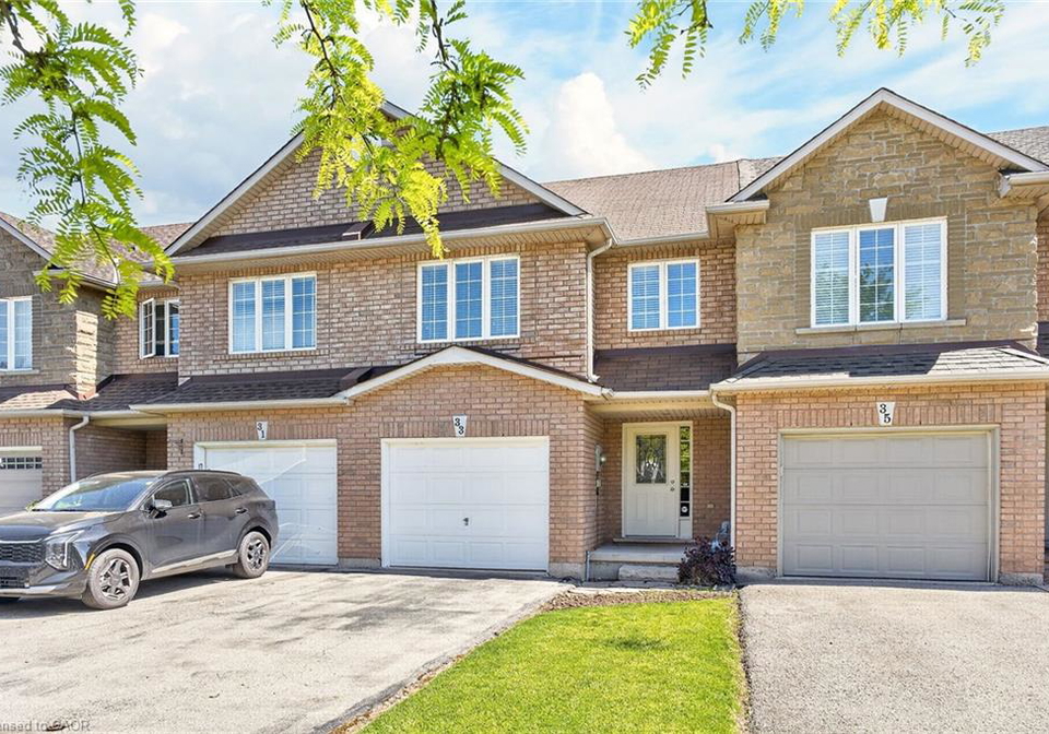 33-willow-lane-grimsby-ontario-40835833
