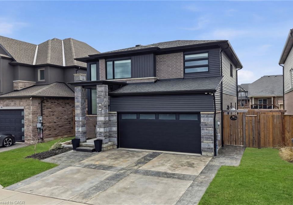8-myrtle-street-fonthill-ontario-40835840