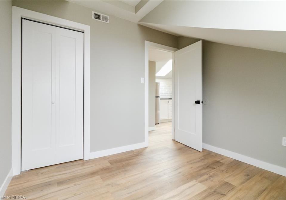 302-colborne-street-unit-1-brantford-ontario-40835841