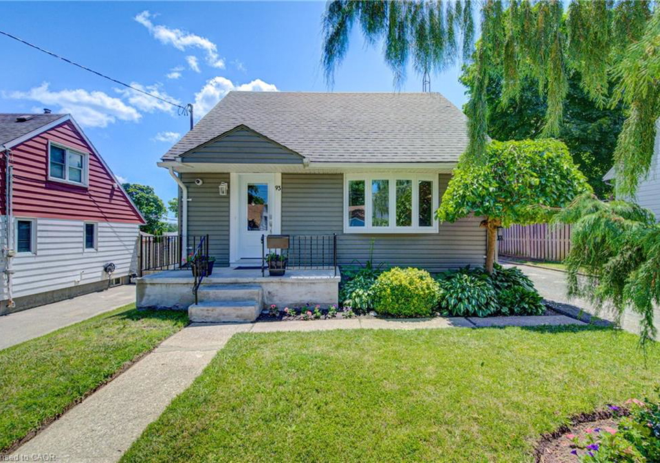 93-stewart-avenue-cambridge-ontario-40835861