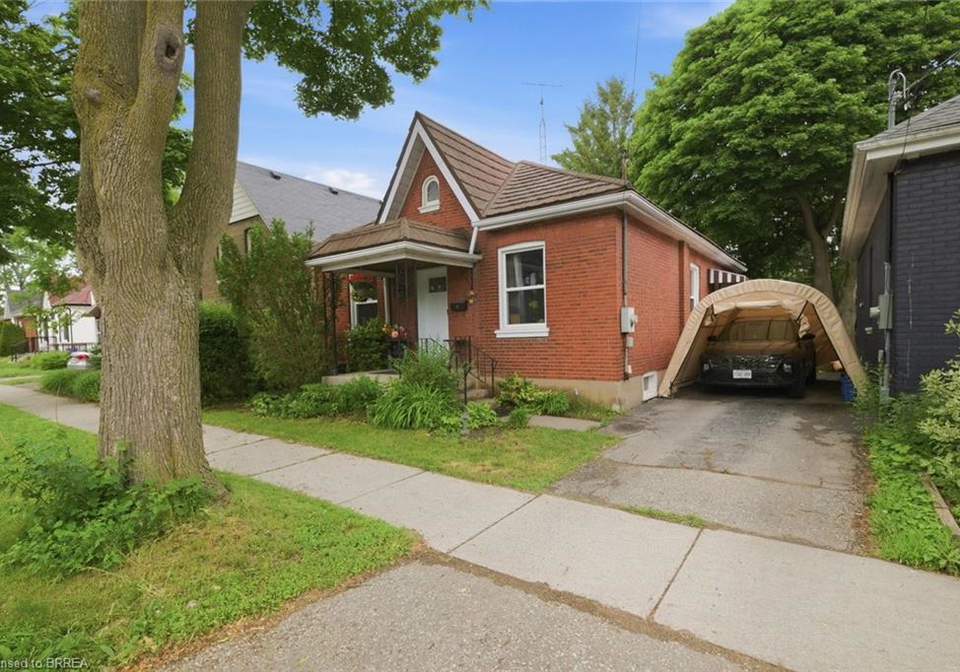 12-brunswick-street-brantford-ontario-40835886