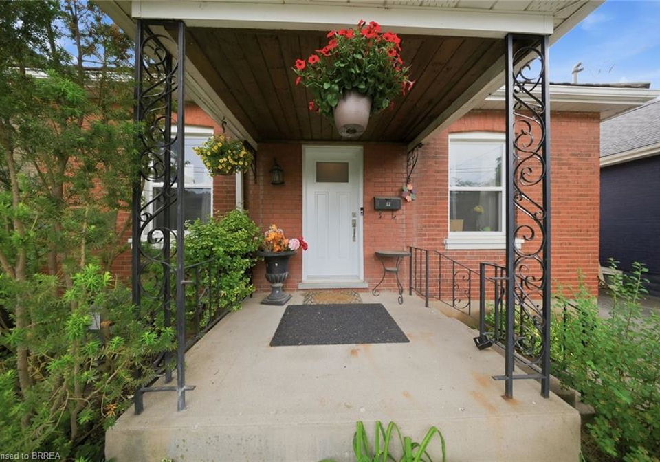 12-brunswick-street-brantford-ontario-40835886