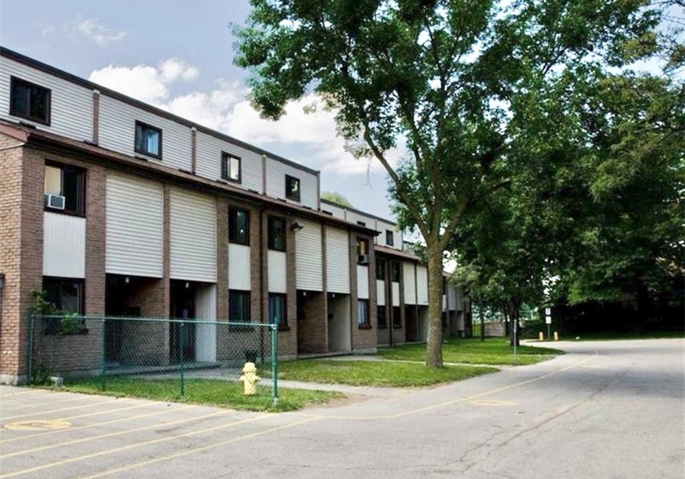 1200-courtland-avenue-e-kitchener-ontario-40835890