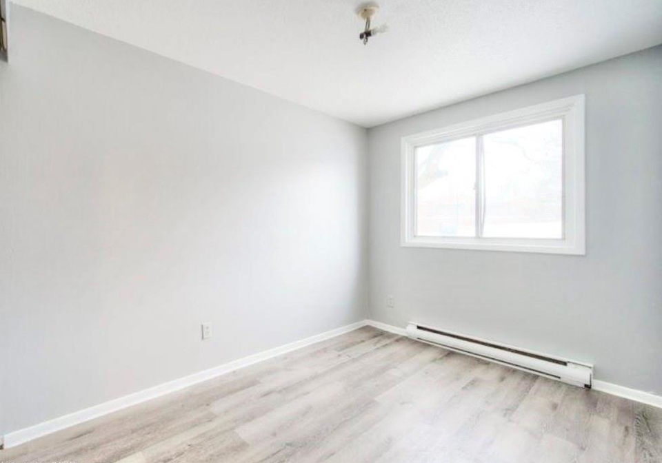 1200-courtland-avenue-e-kitchener-ontario-40835890