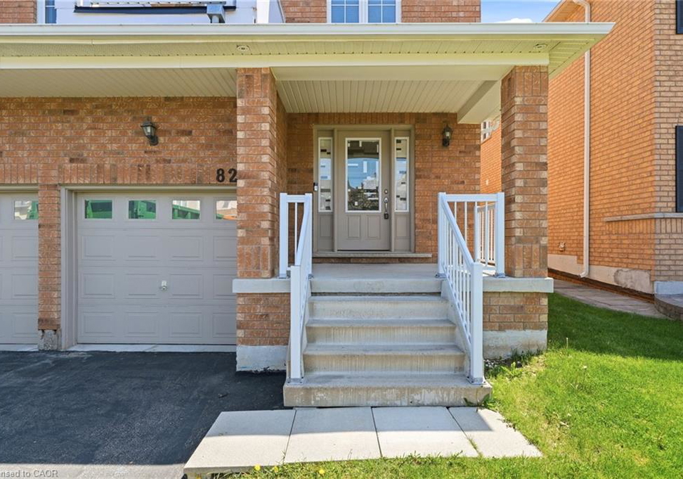 82-gwillimbury-drive-bradford-ontario-40835893