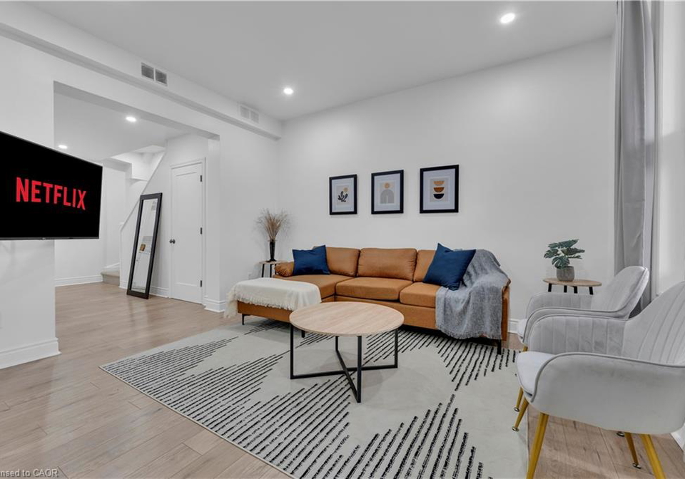 237-west-avenue-n-hamilton-ontario-40835933