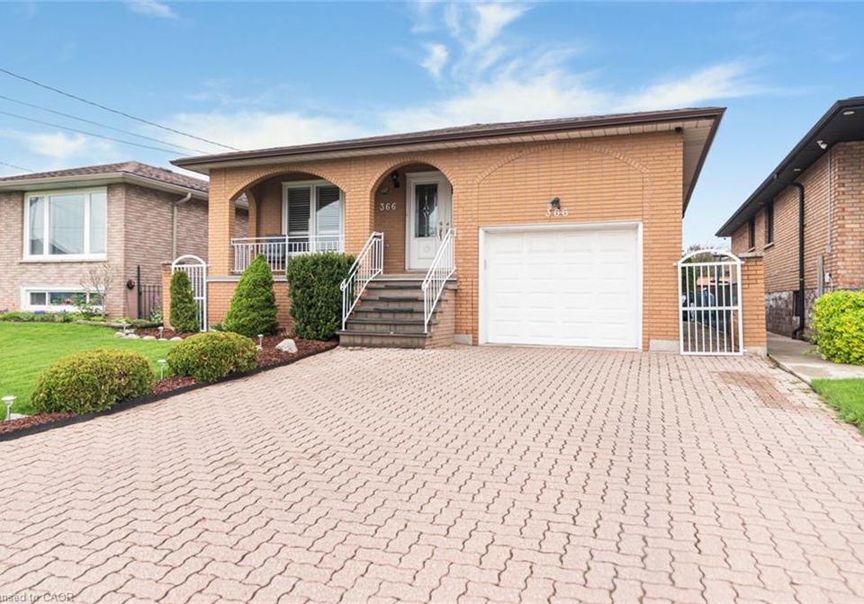 366-berkindale-drive-hamilton-ontario-40835949