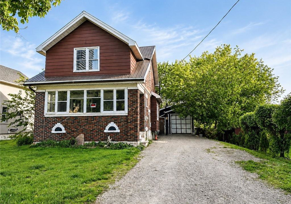 27-oak-street-kitchener-ontario-40835958