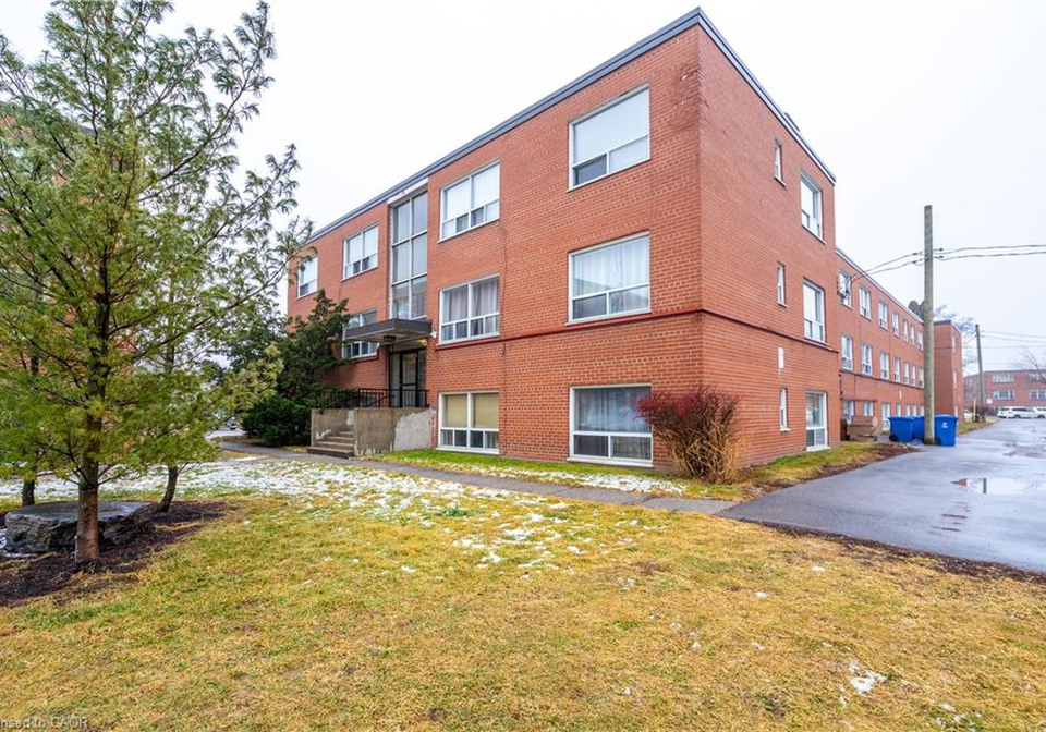 37-mericourt-road-hamilton-ontario-40835998