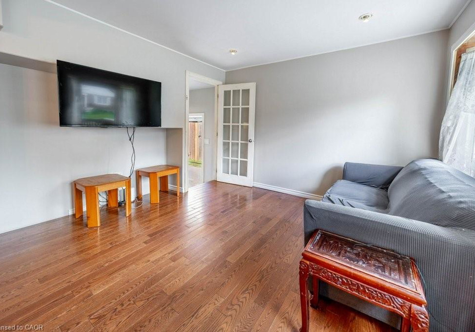 690-guelph-street-kitchener-ontario-40836011