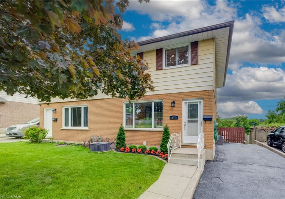 147-moffat-drive-cambridge-ontario-40836014