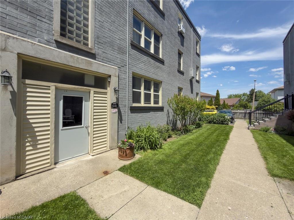 1755-king-street-hamilton-ontario-40836031
