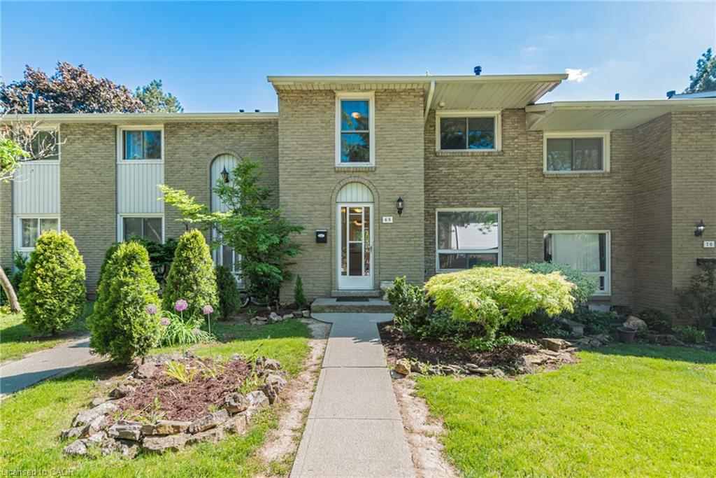 151-gateshead-crescent-stoney-creek-ontario-40836043