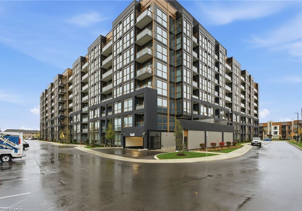 2343-khalsa-gate-oakville-ontario-40836059