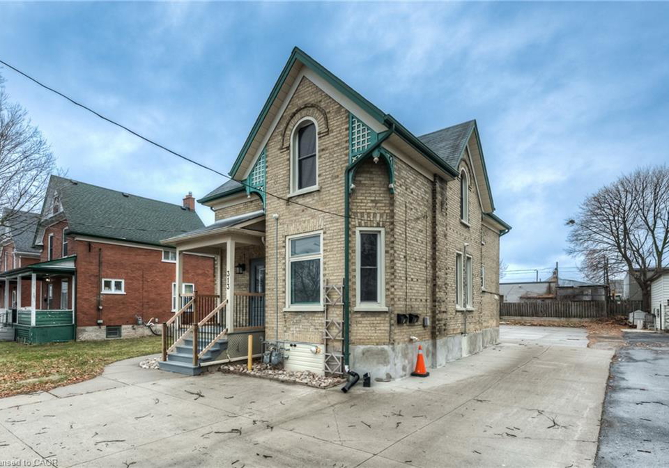 313-wellington-street-n-kitchener-ontario-40836063