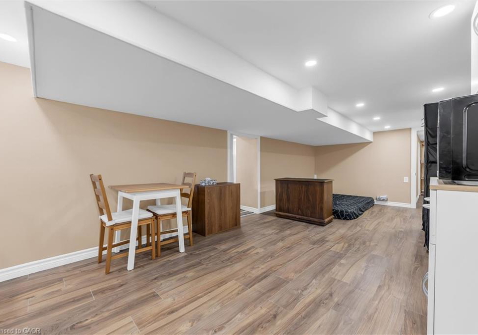205-ferguson-avenue-s-hamilton-ontario-40836066