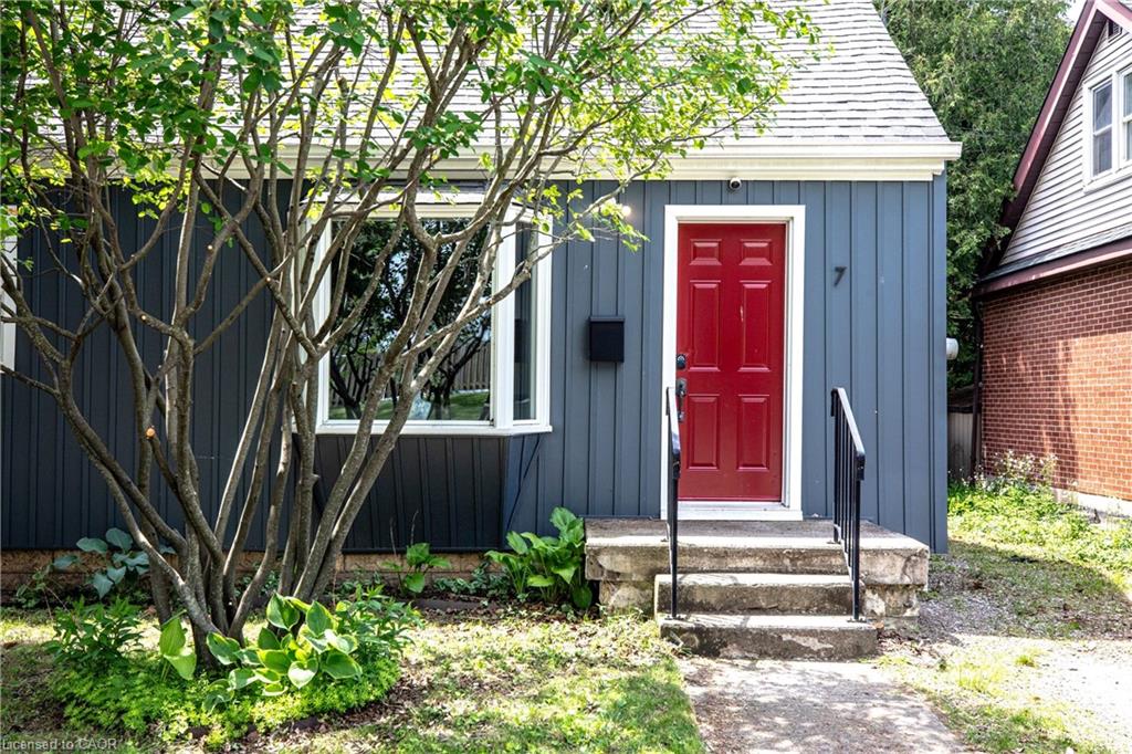 7-east-street-n-dundas-ontario-40836068