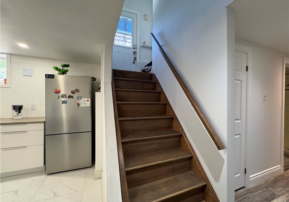 36-gilbert-avenue-ancaster-ontario-40836088
