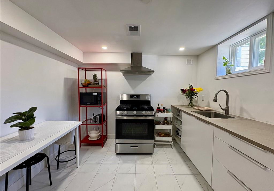 36-gilbert-avenue-ancaster-ontario-40836088