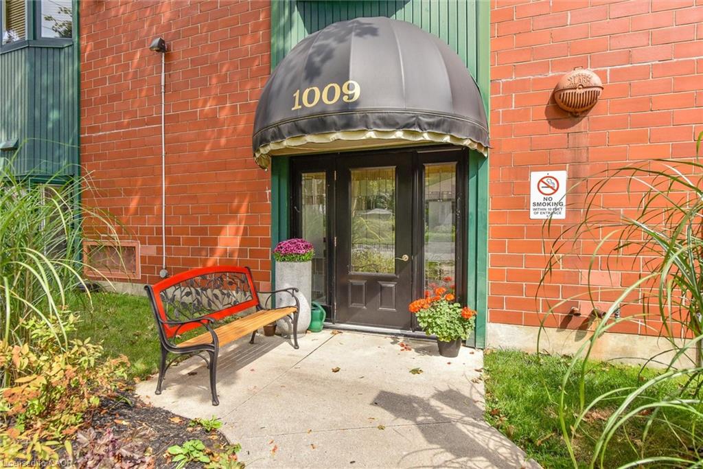 1009-queenston-road-cambridge-ontario-40836094