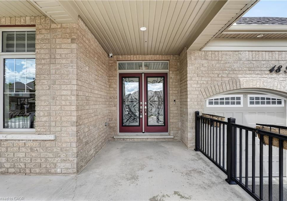 48-harpin-way-e-centre-wellington-ontario-40836096