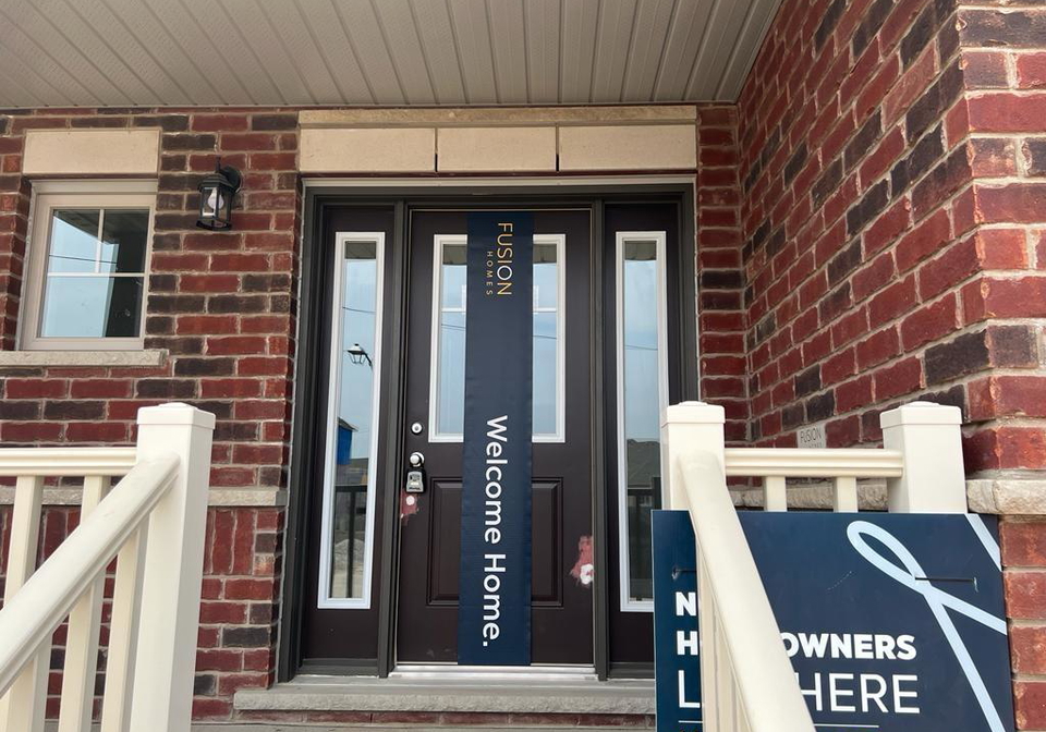 10-sugar-trail-kitchener-ontario-40836116
