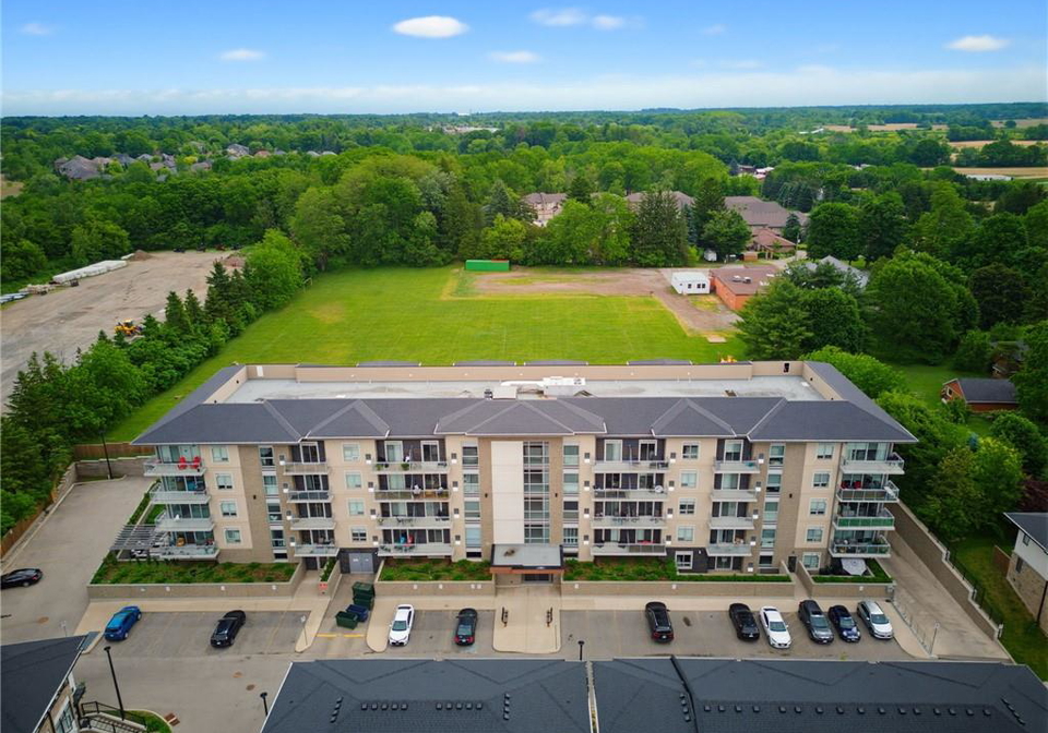 16-markle-crescent-ancaster-ontario-40836127