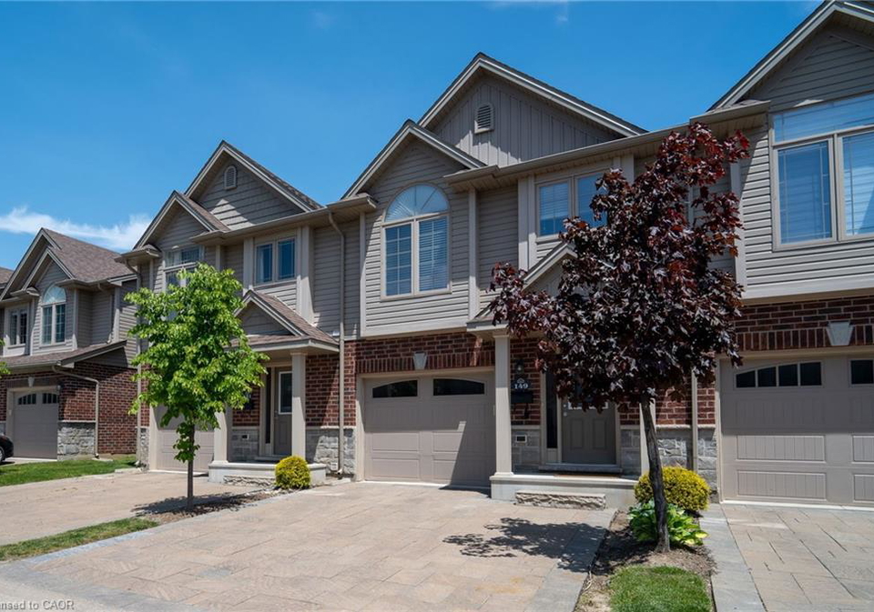 1061-eagletrace-drive-london-ontario-40836133