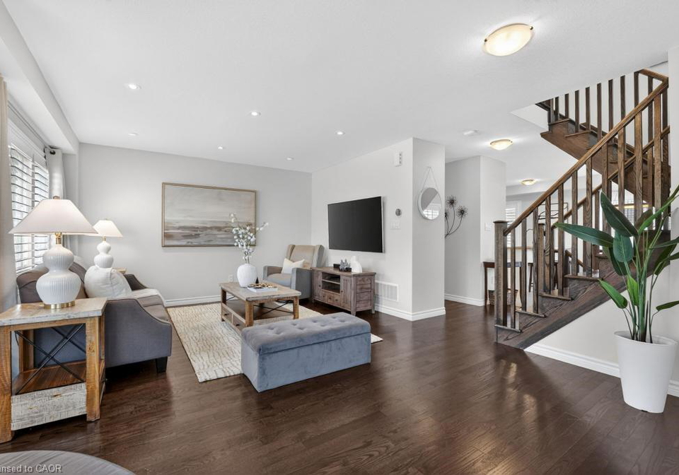 2-kenridge-terrace-stoney-creek-ontario-40836137