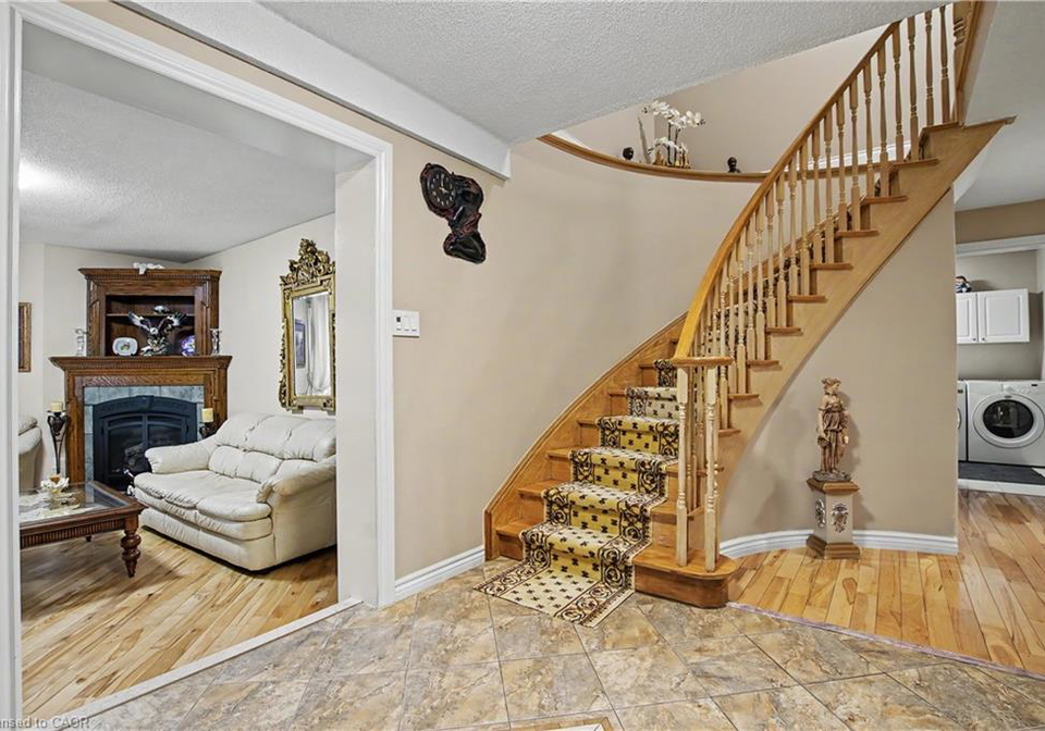 342-saginaw-parkway-cambridge-ontario-40836156