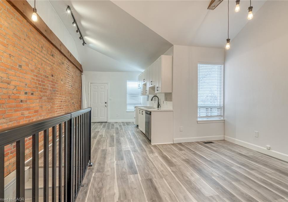 27-grove-street-hamilton-ontario-40836164