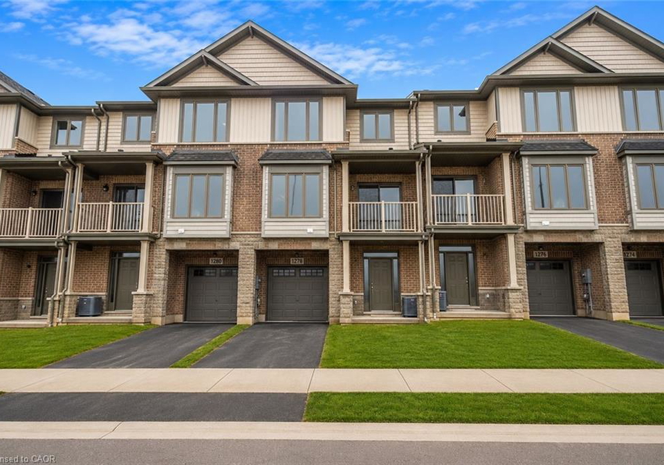1278-baseline-road-stoney-creek-ontario-40836170