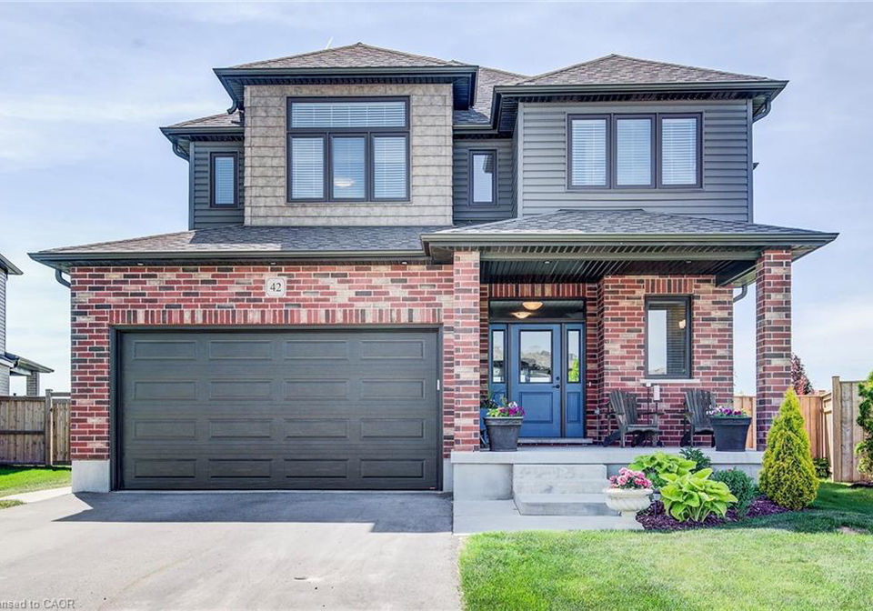 42-gellert-drive-breslau-ontario-40836186