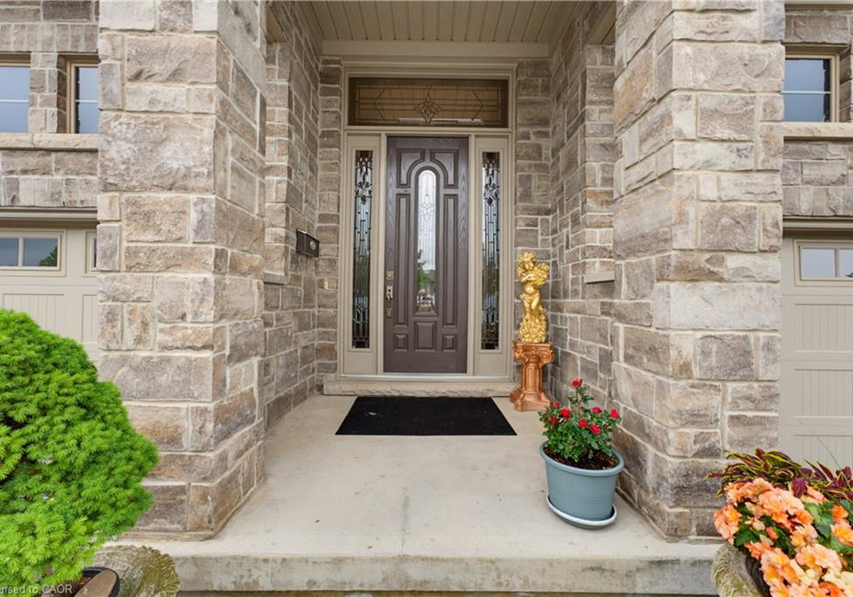 123-oak-park-drive-waterloo-ontario-40836212