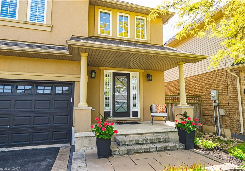 7-camp-drive-ancaster-ontario-40836217